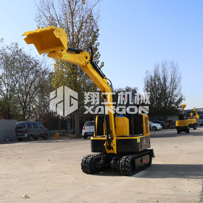 15型小型挖掘機的性能特點