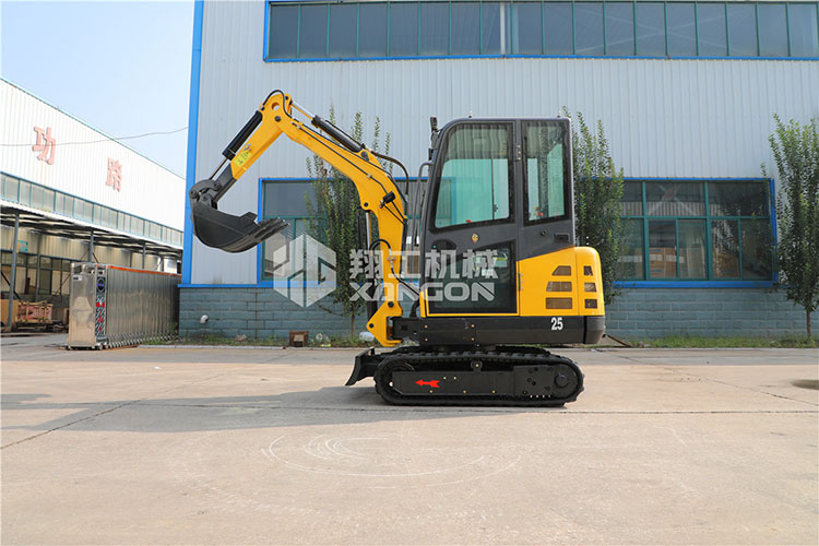 小型挖掘機 小型挖掘機