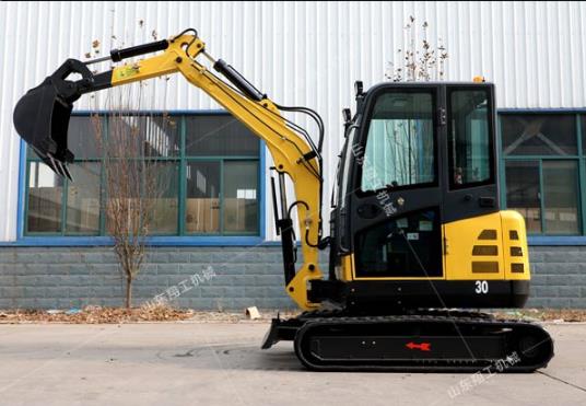 小型挖掘機(jī) 小型挖掘機(jī)